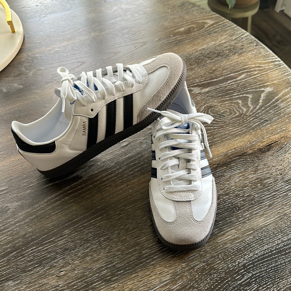 Adidas Samba